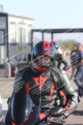 media/Oct-13-2025-Moto Forza (Mon) [[a66d839500]]/1-Around the Pits/